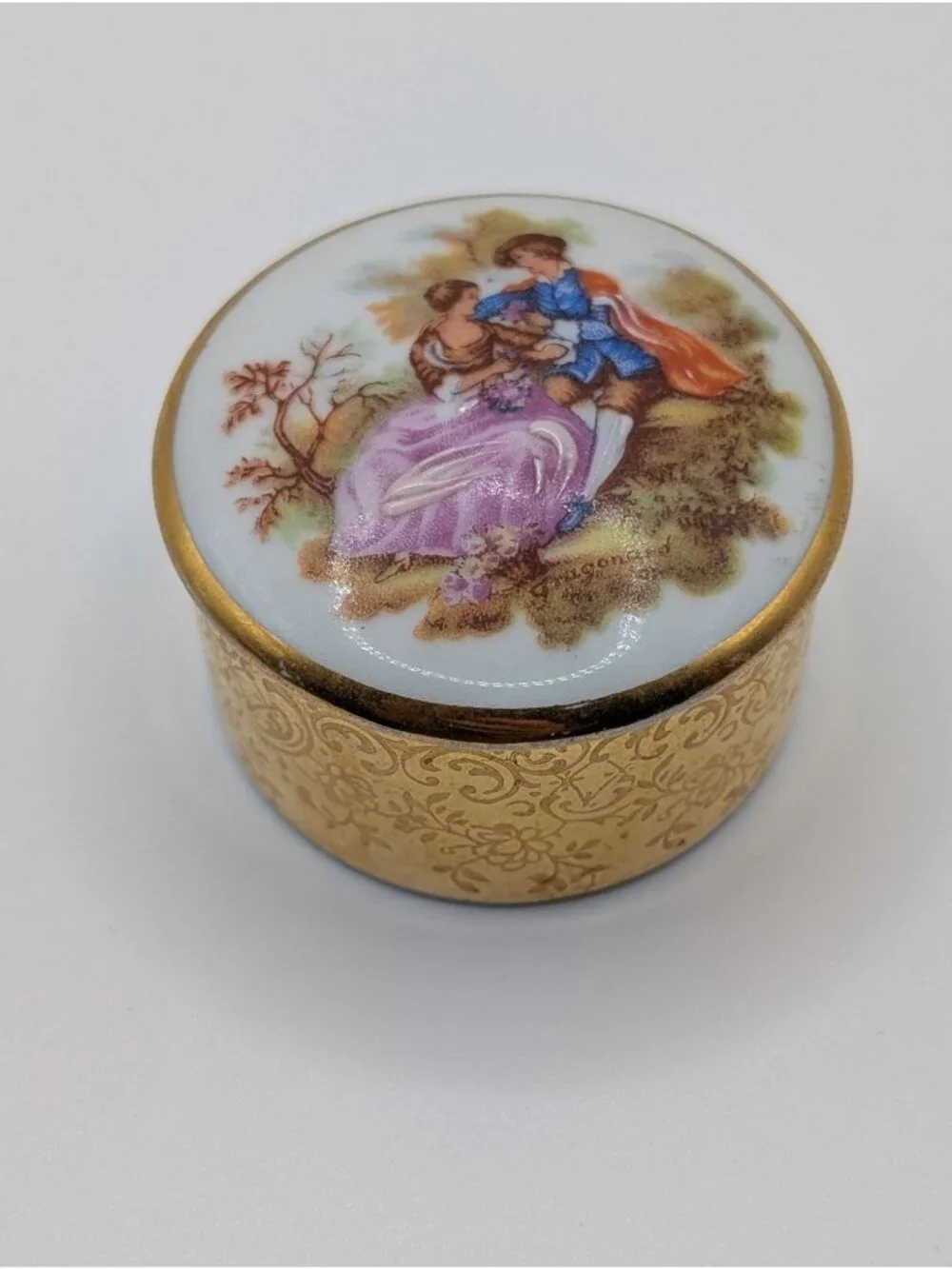 Vintage French Limoges Fine Porcelain Trinket Box Rococo 